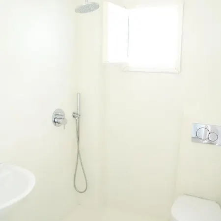 Spiridoula - Santorini Seaside Retreats Апартаменты *