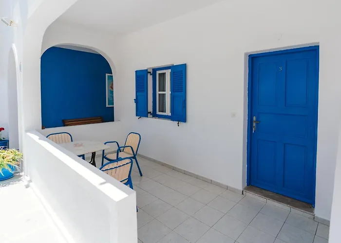 Spiridoula - Santorini Seaside Retreats