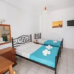 Spiridoula - Santorini Seaside Retreats *