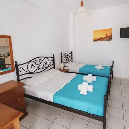 Spiridoula - Santorini Seaside Retreats